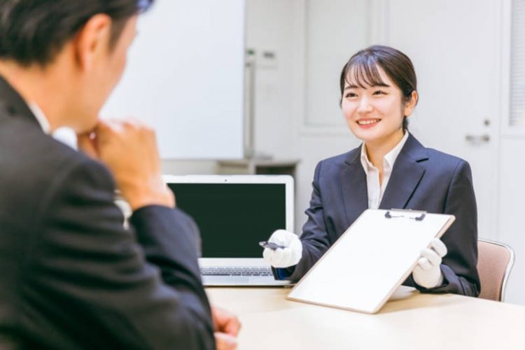 織部焼の買取り相場を説明するイメージ